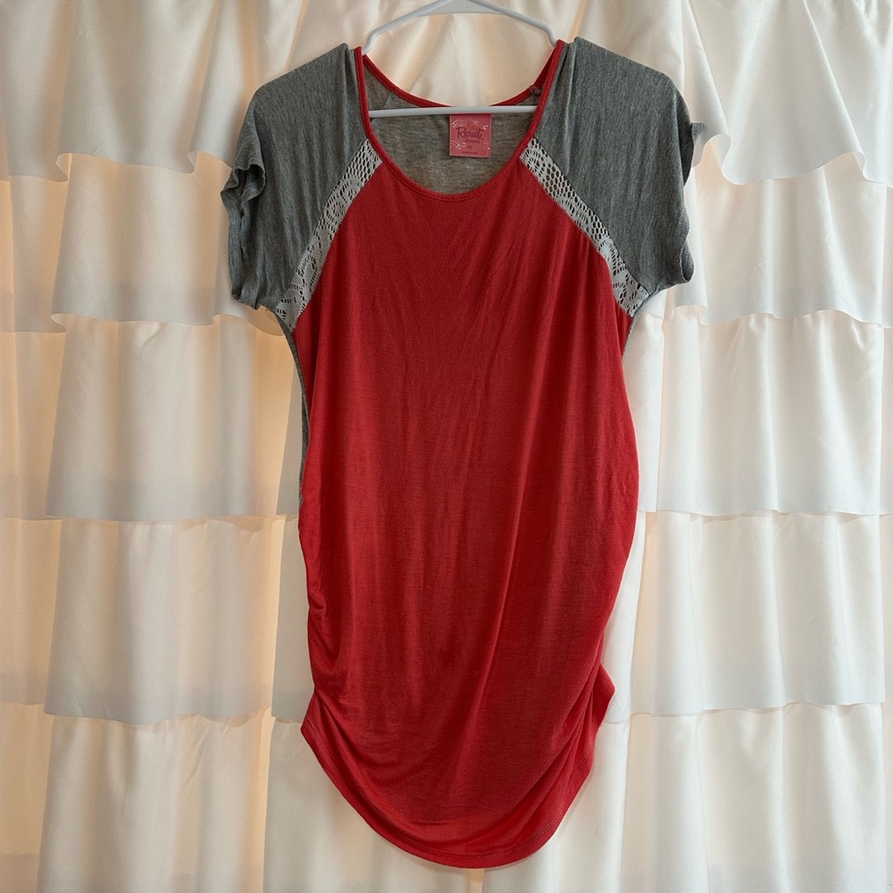 Short sleeve maternity shirt